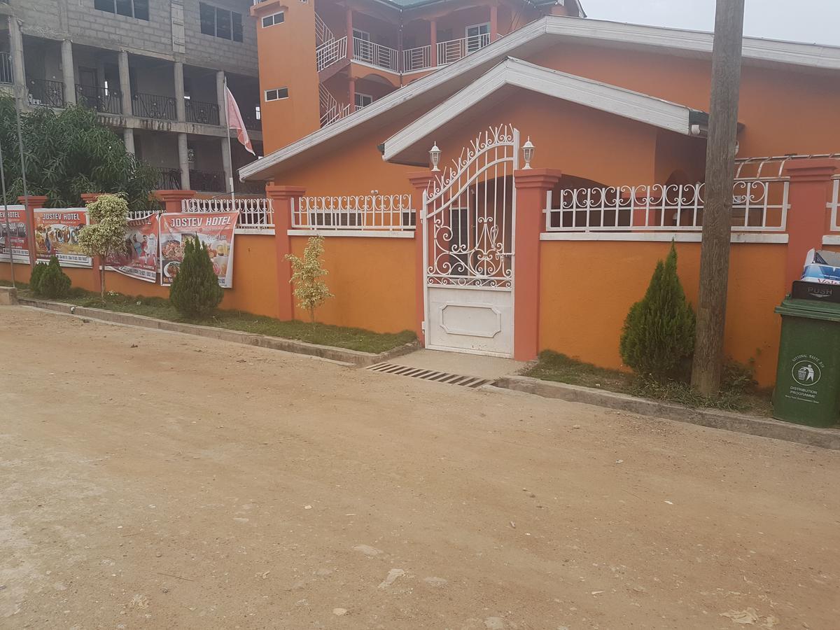 Jostev Hotel Kumasi Exterior photo